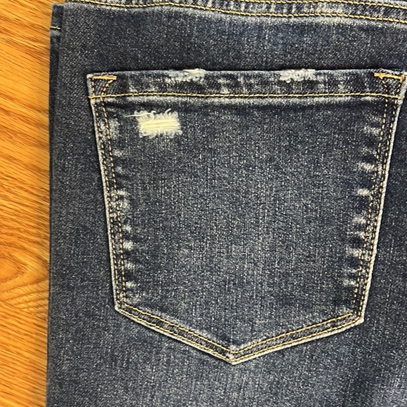 Brand new never worn - Picture 8 of 9